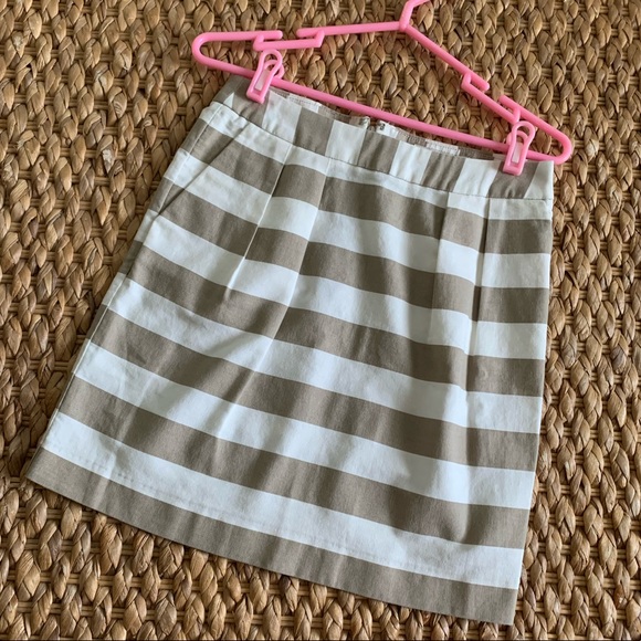 Banana Republic Factory Dresses & Skirts - Banana Republic Factory Striped Pencil Skirt
